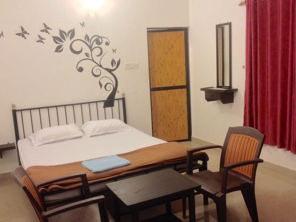 Hotel Arpora 3*